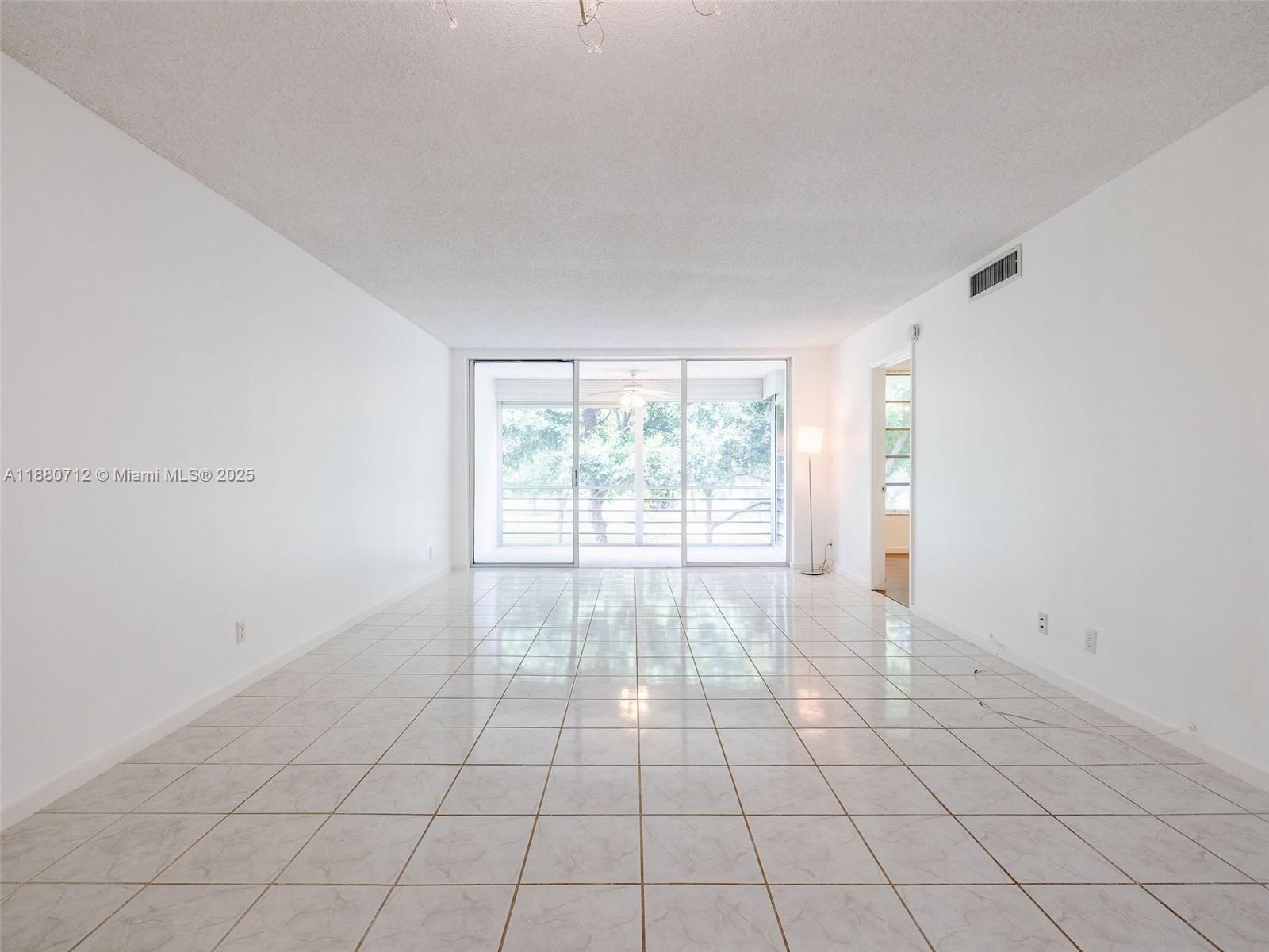 NO 6 PALM-AIRE COUNTRY CL - Residential