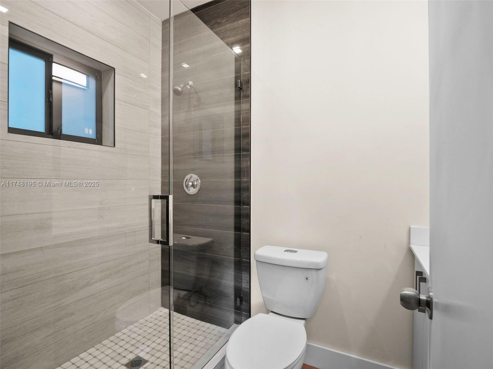 BUENA VISTA GARDENS - Residential Income