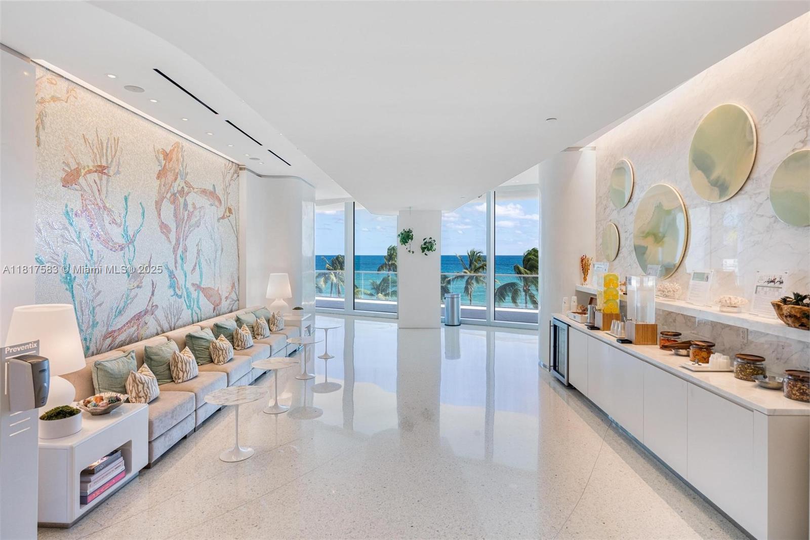 JADE SIGNATURE CONDO - Residential