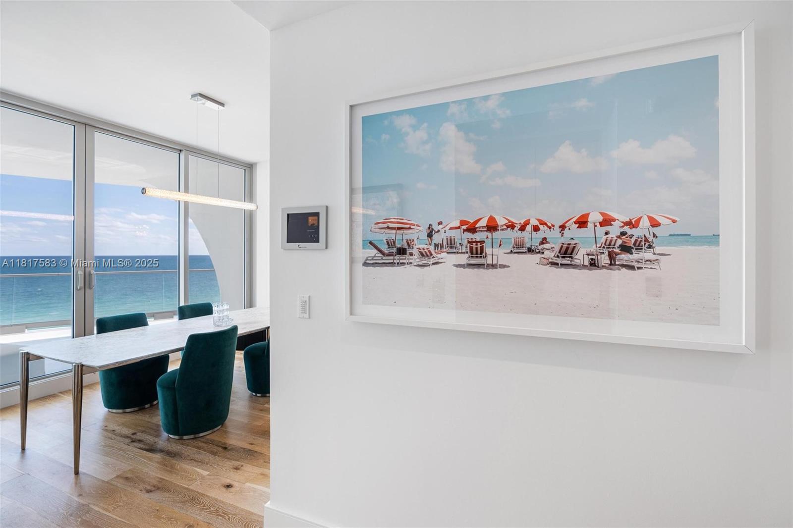 JADE SIGNATURE CONDO - Residential