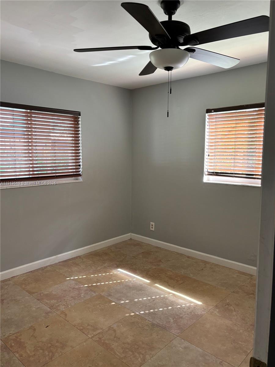 CORAL HEIGHTS SEC ONE - Residential Lease