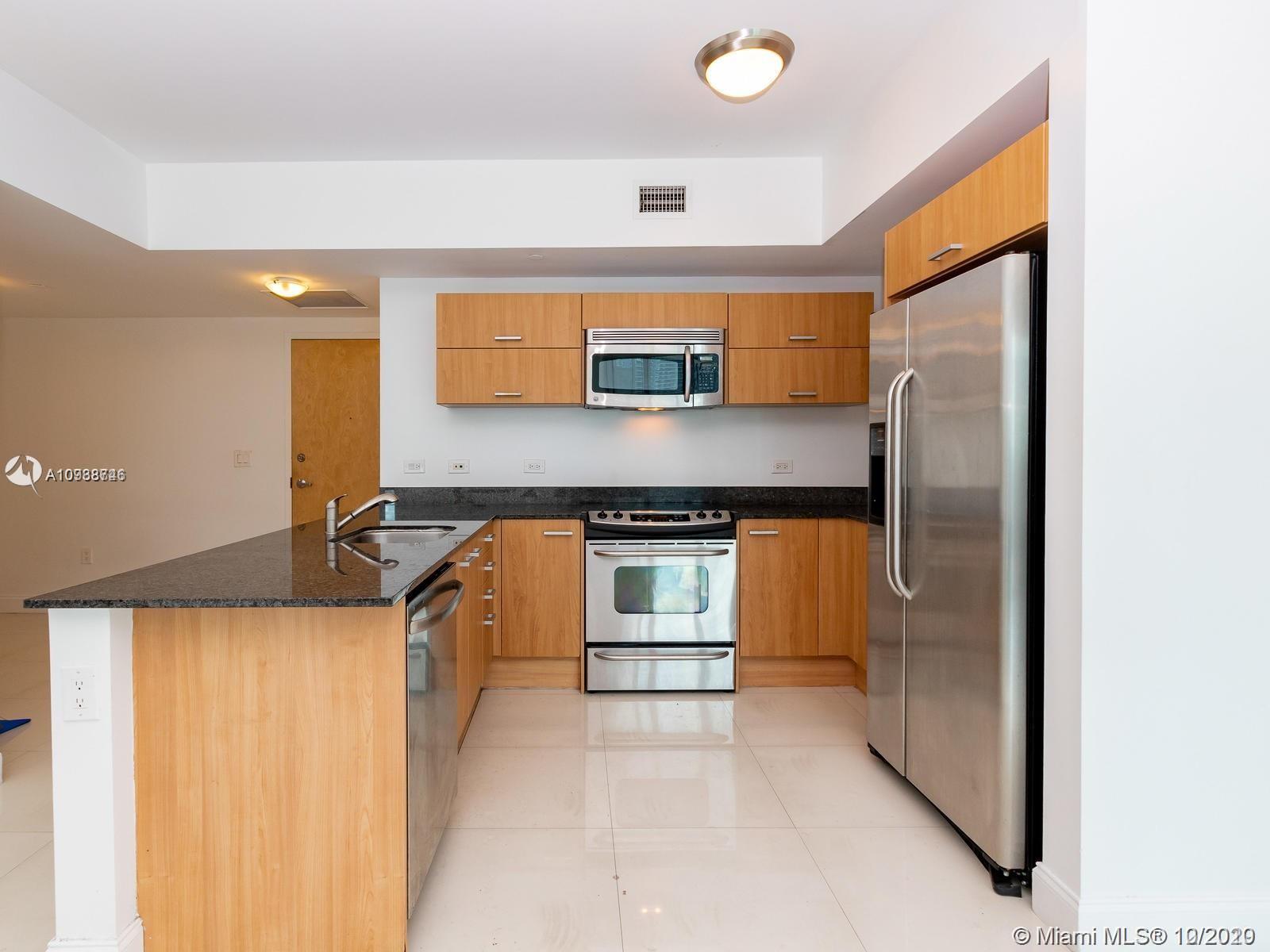 WIND CONDO - Residential