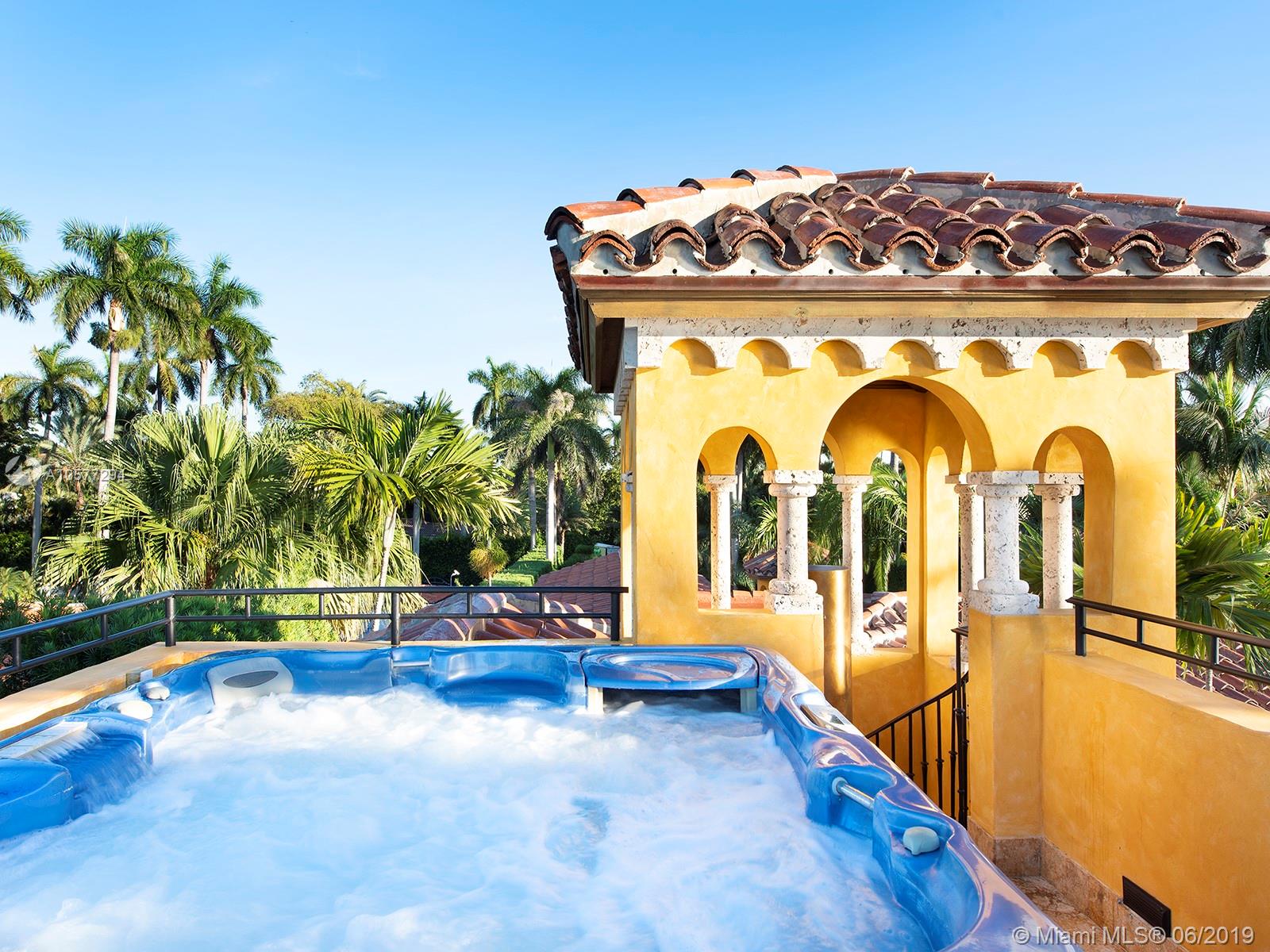 SUNSET ISLANDS I - Residential