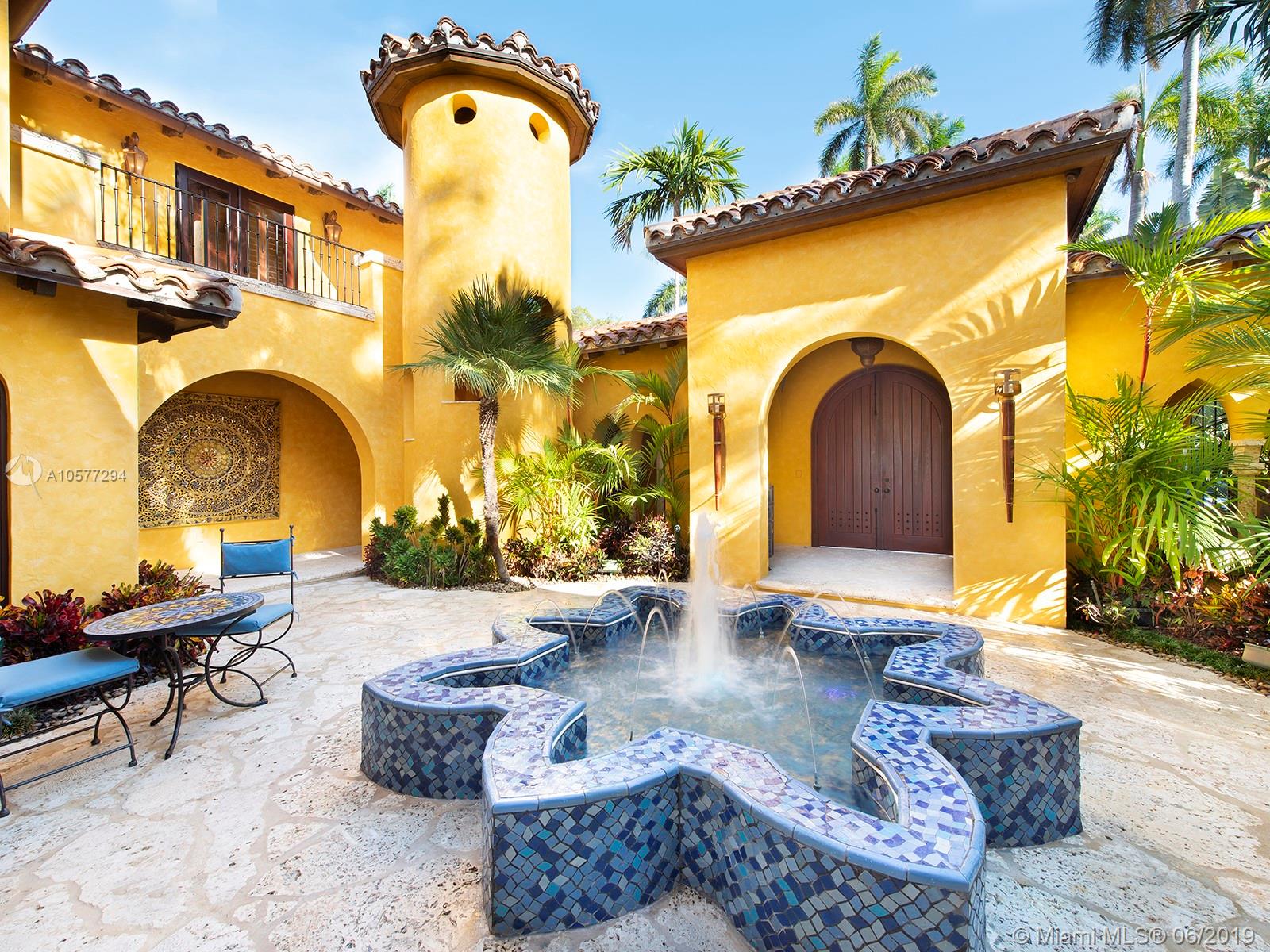 SUNSET ISLANDS I - Residential