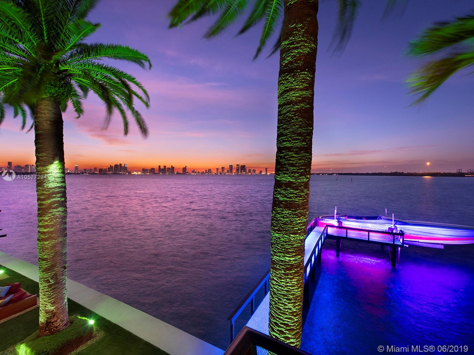 SUNSET ISLANDS I - Residential