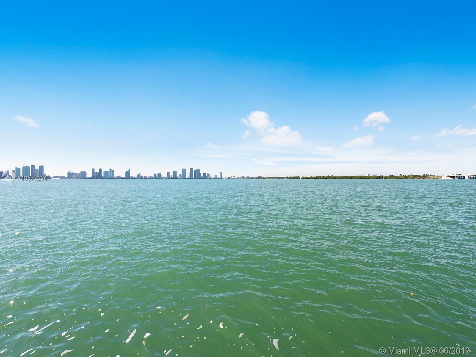 SUNSET ISLANDS I - Residential