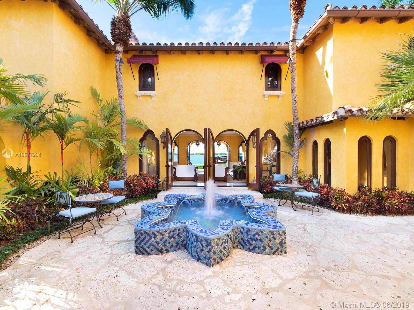 SUNSET ISLANDS I - Residential