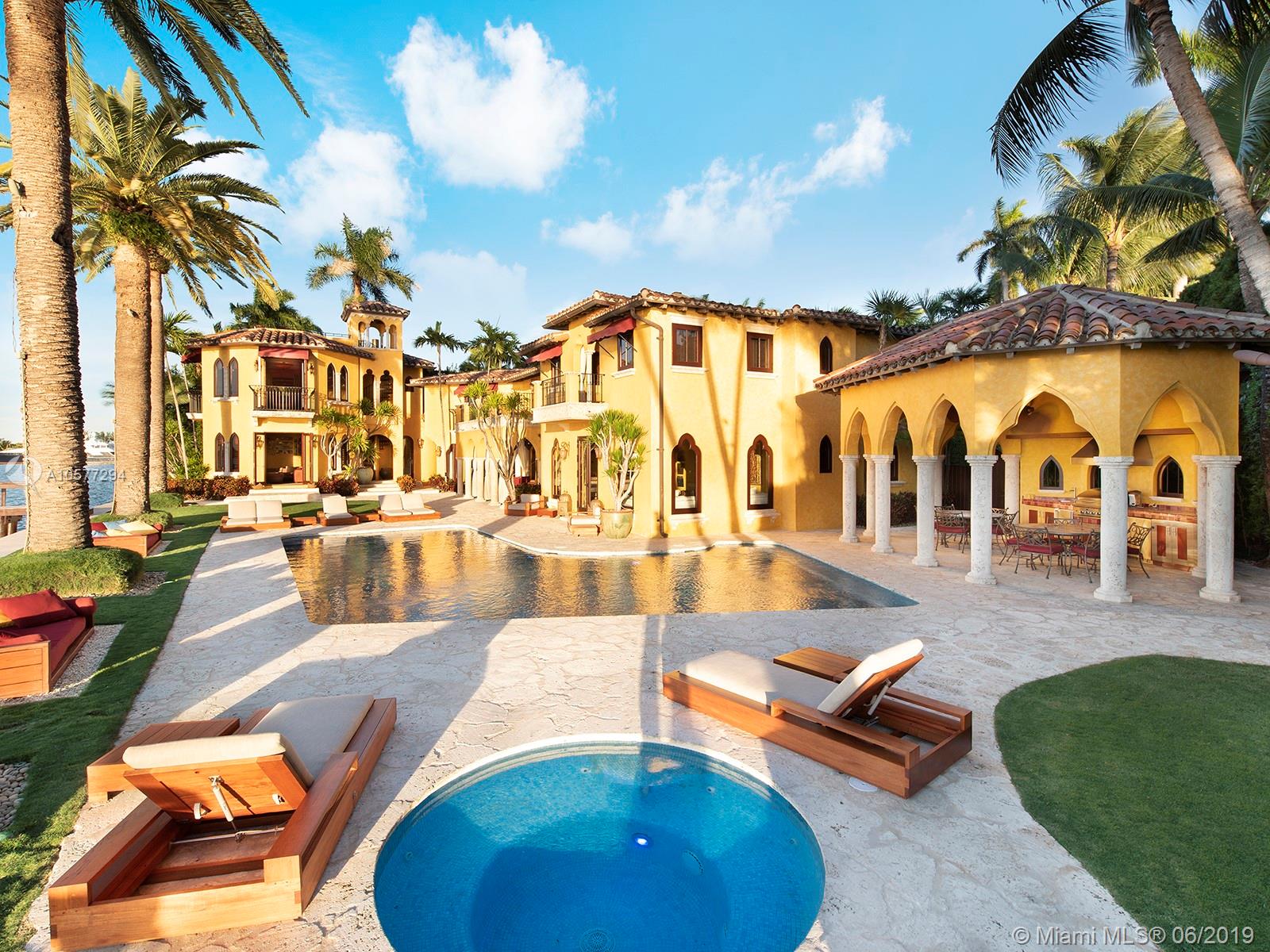 SUNSET ISLANDS I - Residential