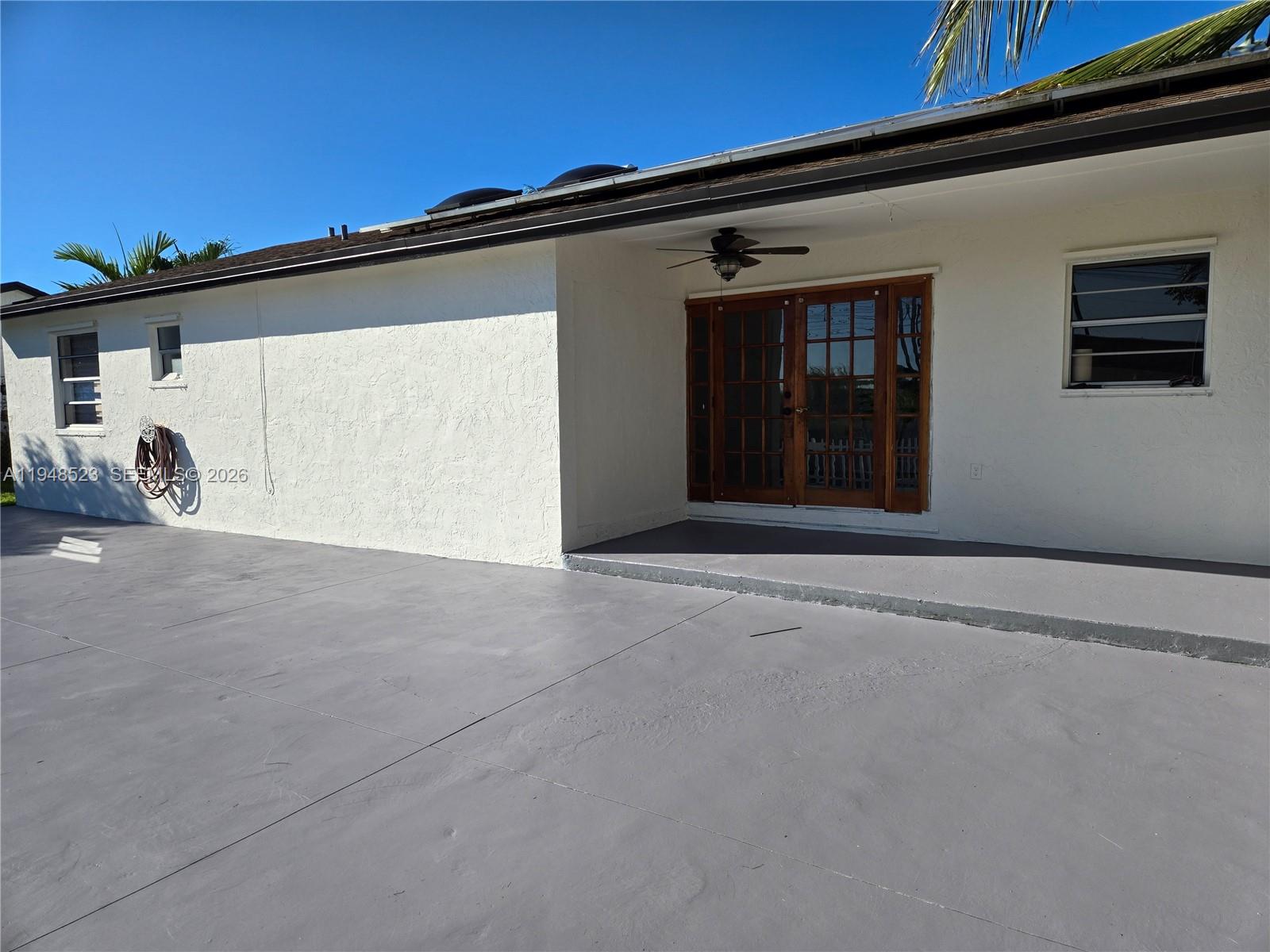 MEADOW WOOD MANOR #4 - Residential