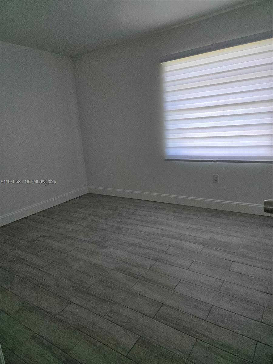 MEADOW WOOD MANOR #4 - Residential