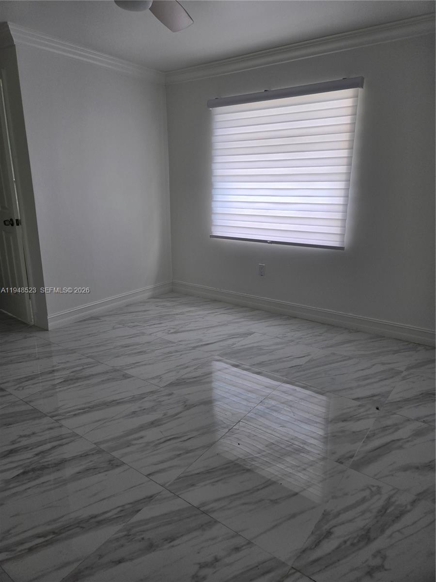 MEADOW WOOD MANOR #4 - Residential