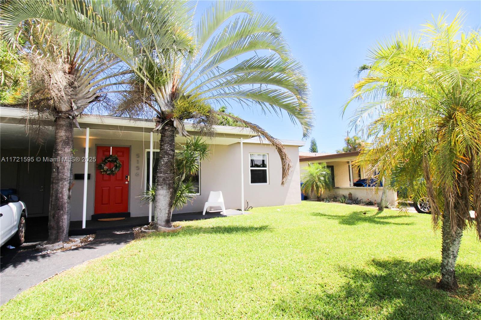 5156 Ne 4th Ave, Oakland Park, Miami-Dade County, Florida - 2 Bedrooms  
1 Bathrooms - 