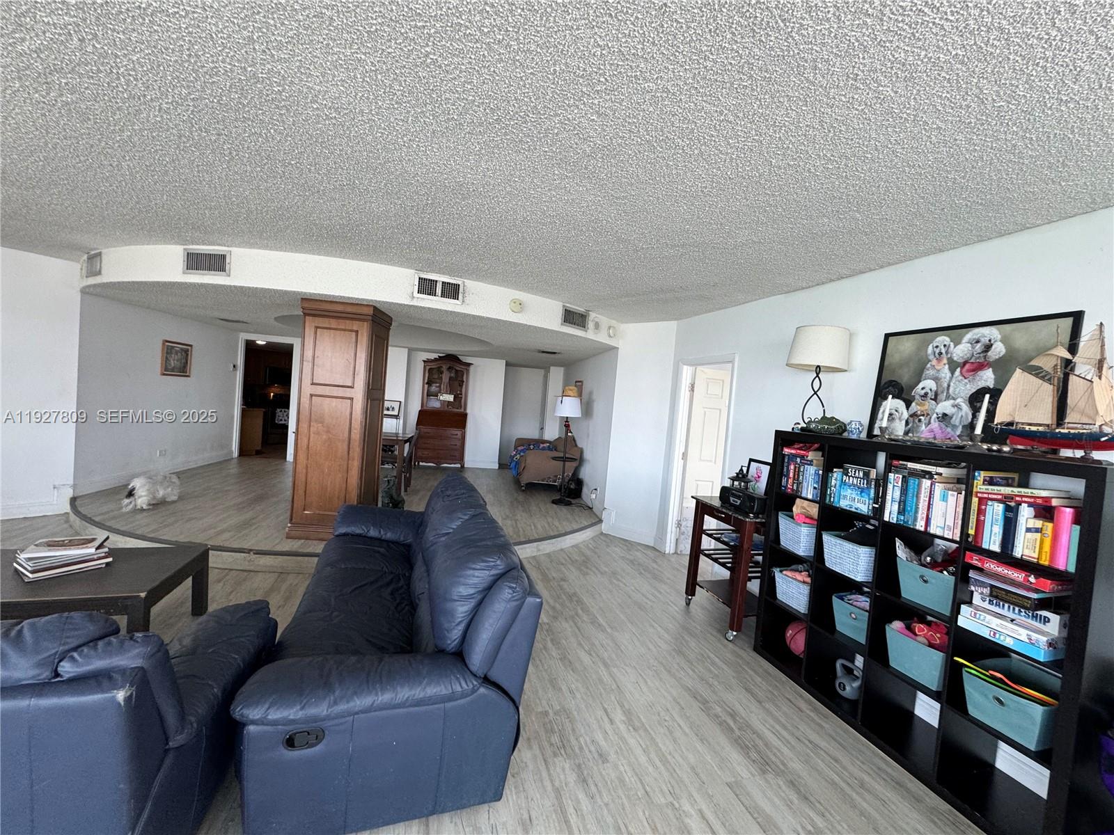 FOUR AMBASSADORS CONDO PH - Residential