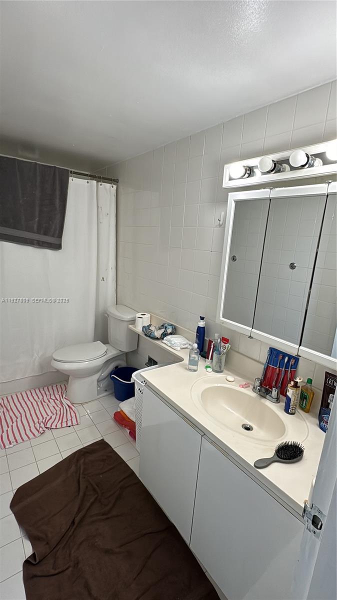 905 Brickell Bay Dr 1530