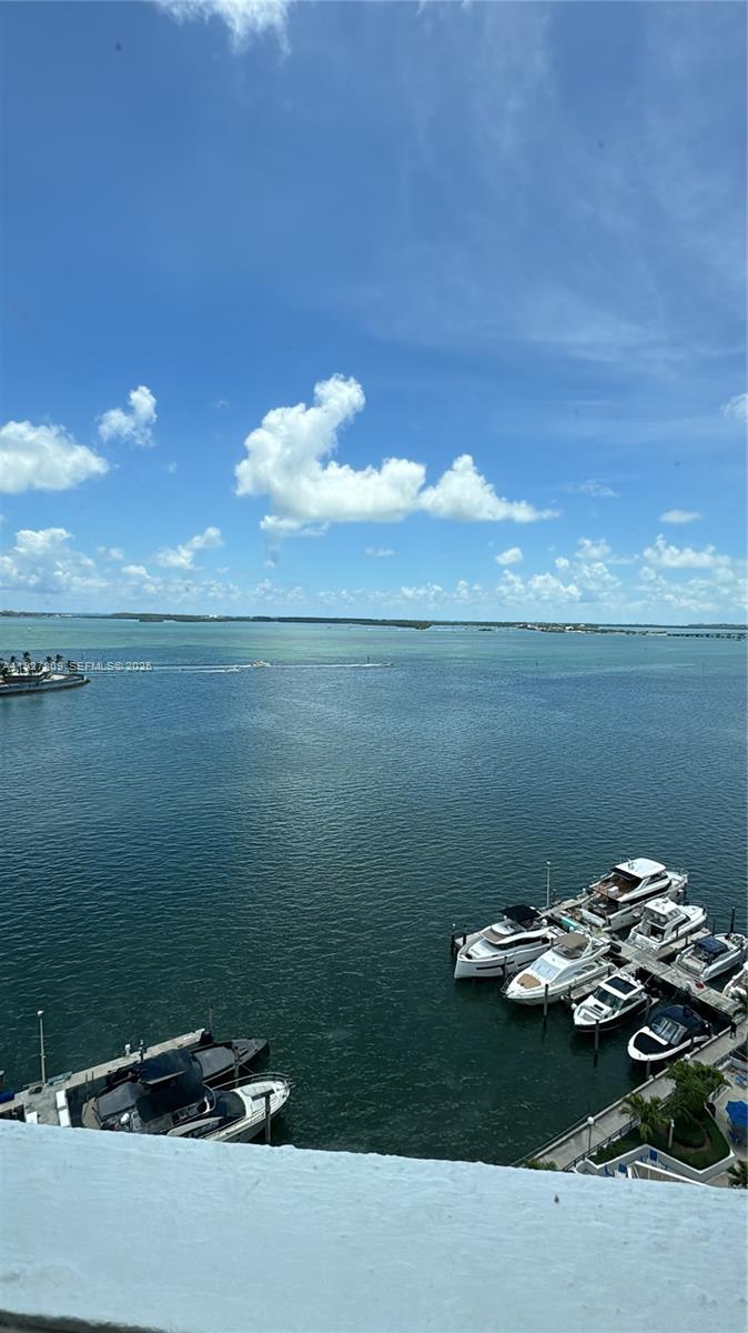 905 Brickell Bay Dr 1530