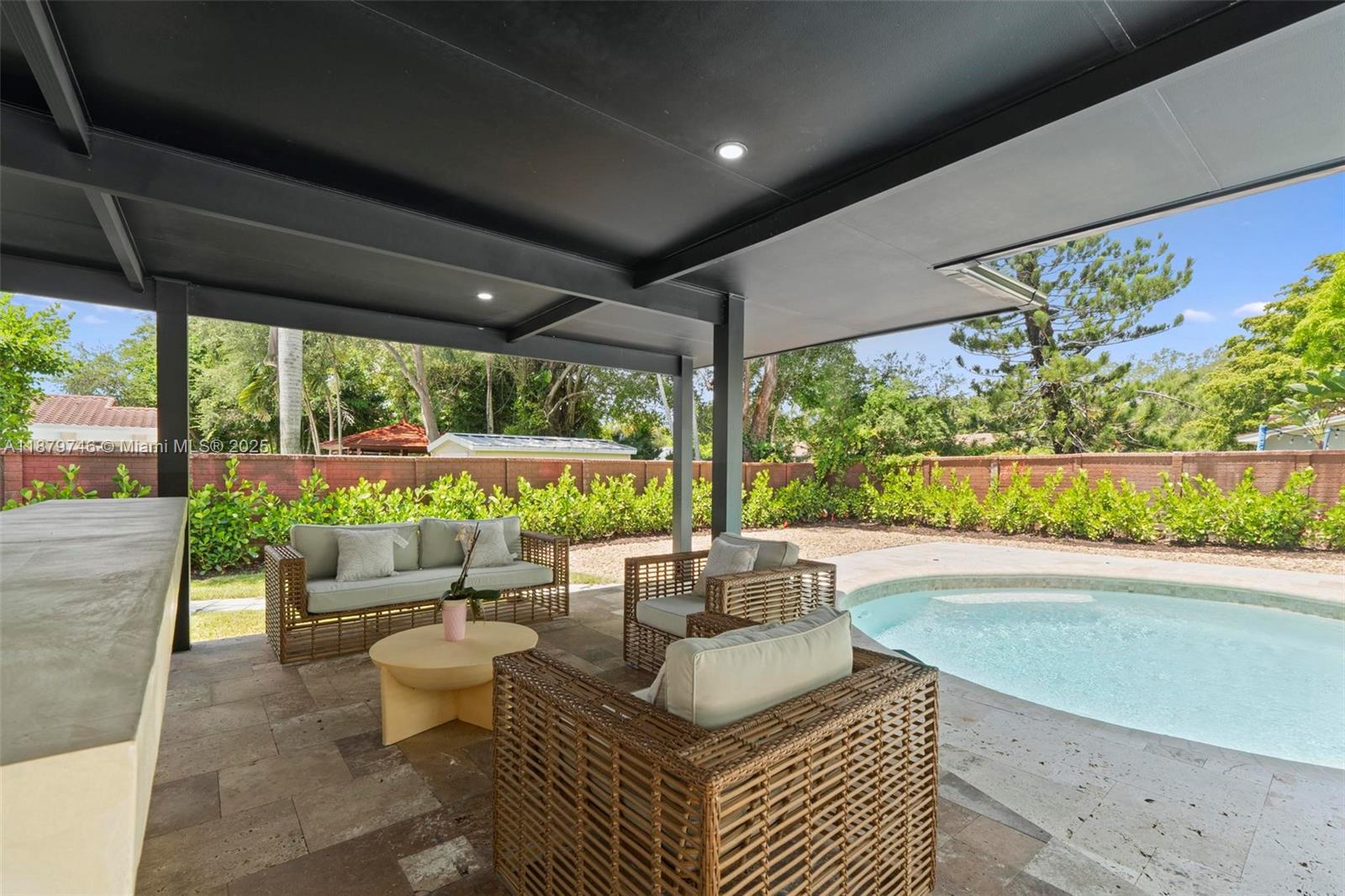 EASTGROVE EAST - Residential Lease