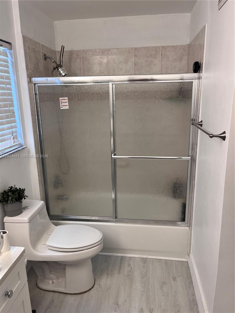 LAGO VISTA AT COCONUT CRE - Residential