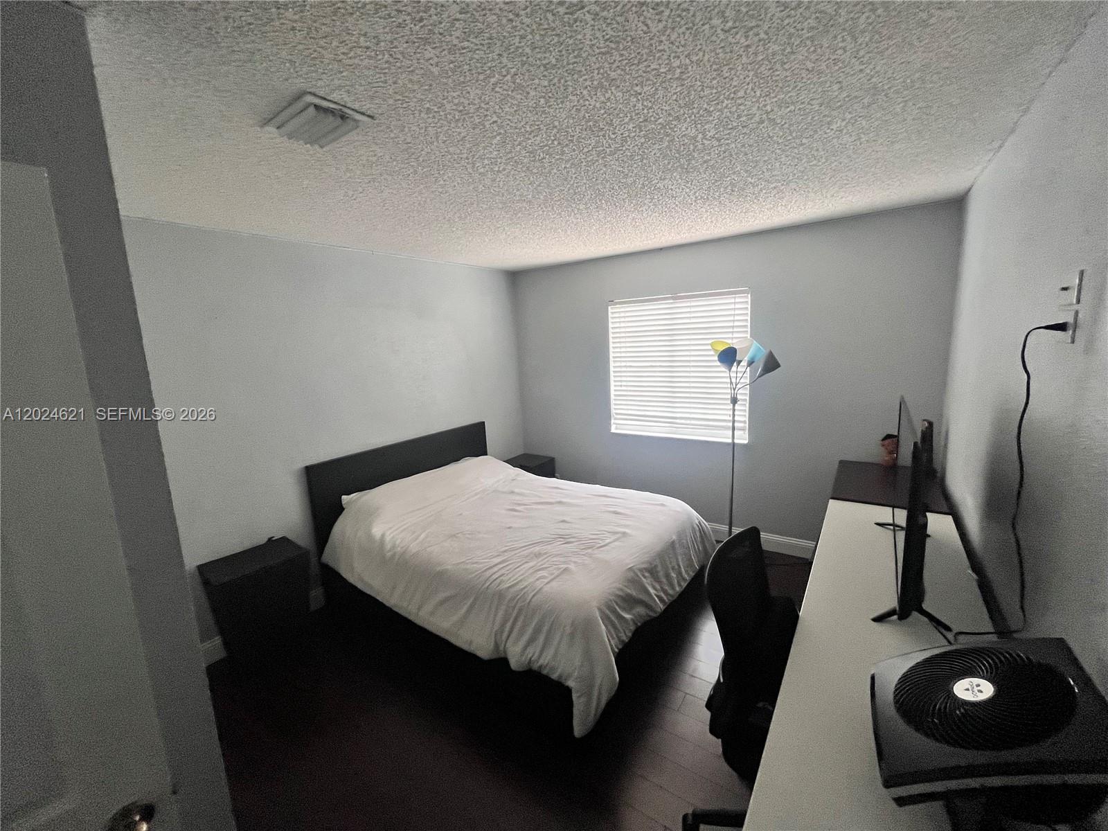 LAGO VISTA AT COCONUT CRE - Residential