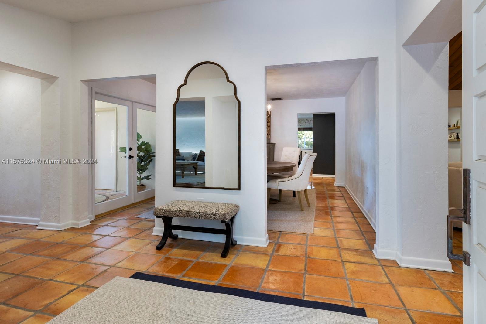 PINE ACRES ESTS - Residential Lease