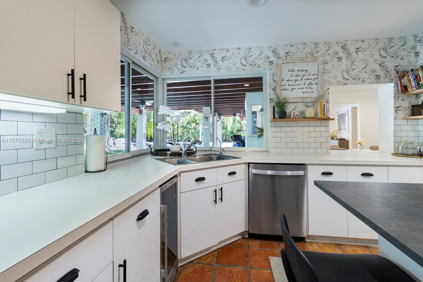 PINE ACRES ESTS - Residential Lease