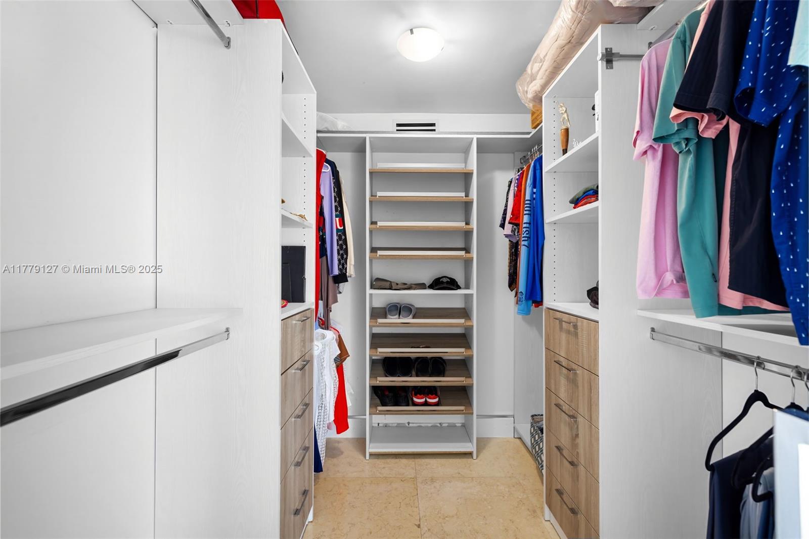 LE TRIANON CONDO - Residential