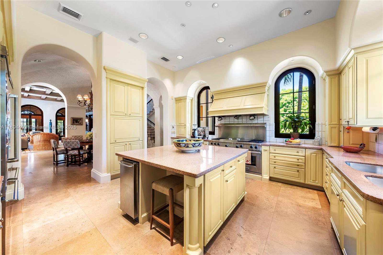 GABLES ESTATES NO 2 - Residential