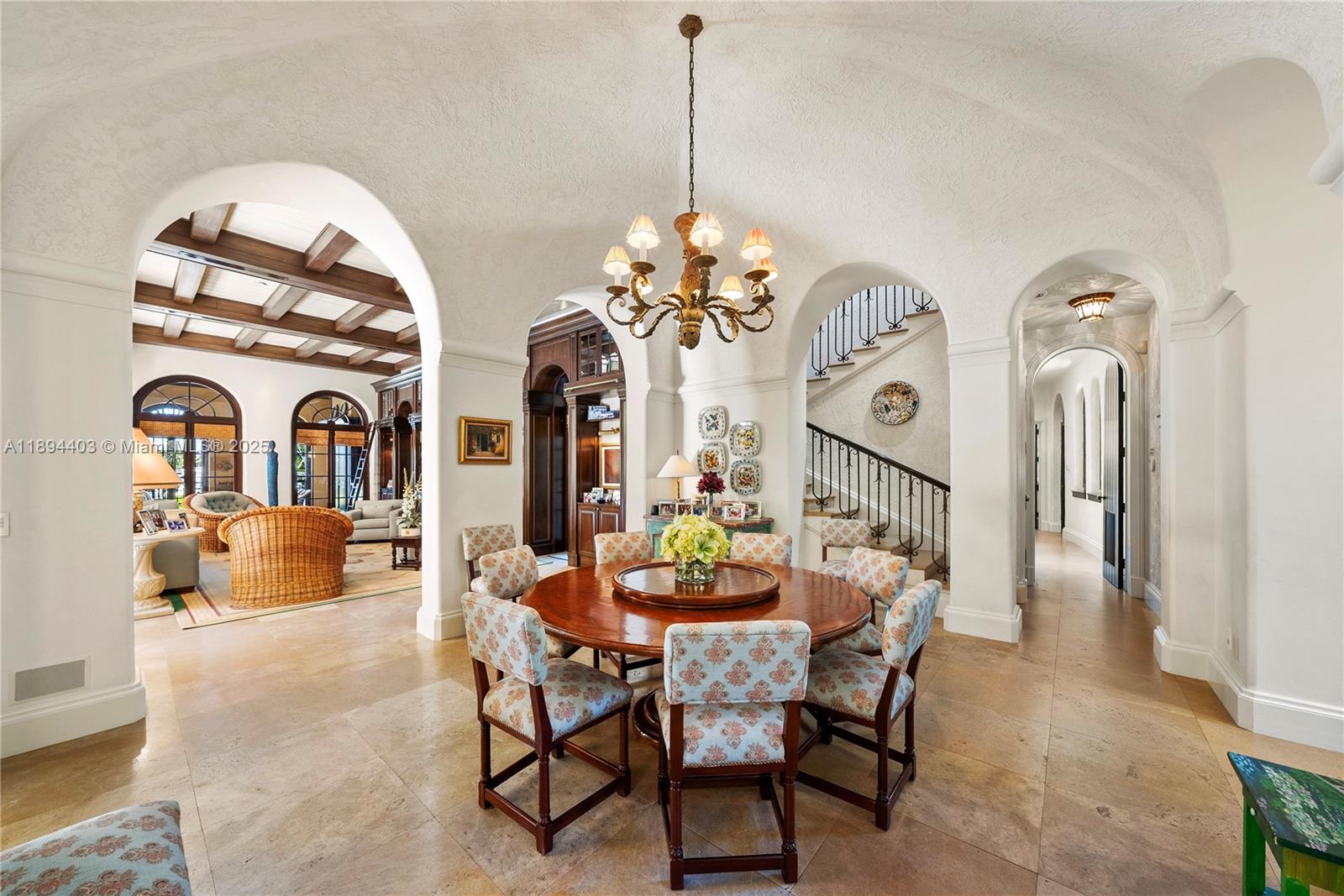 GABLES ESTATES NO 2 - Residential