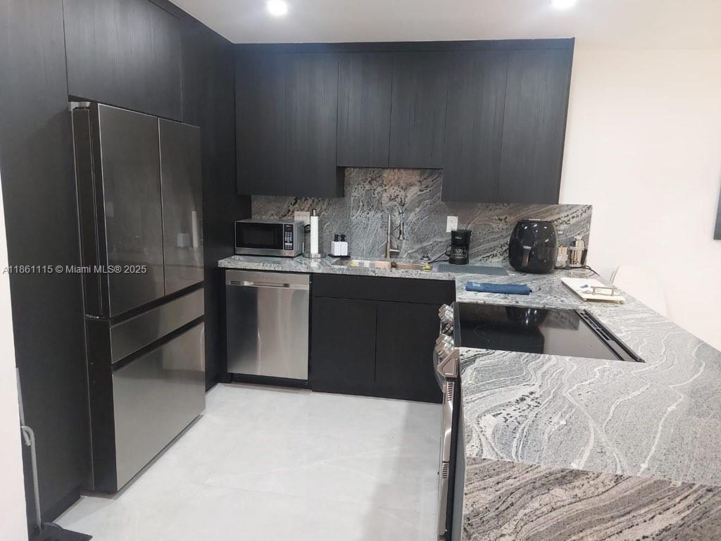 3180 S Ocean Dr 1721