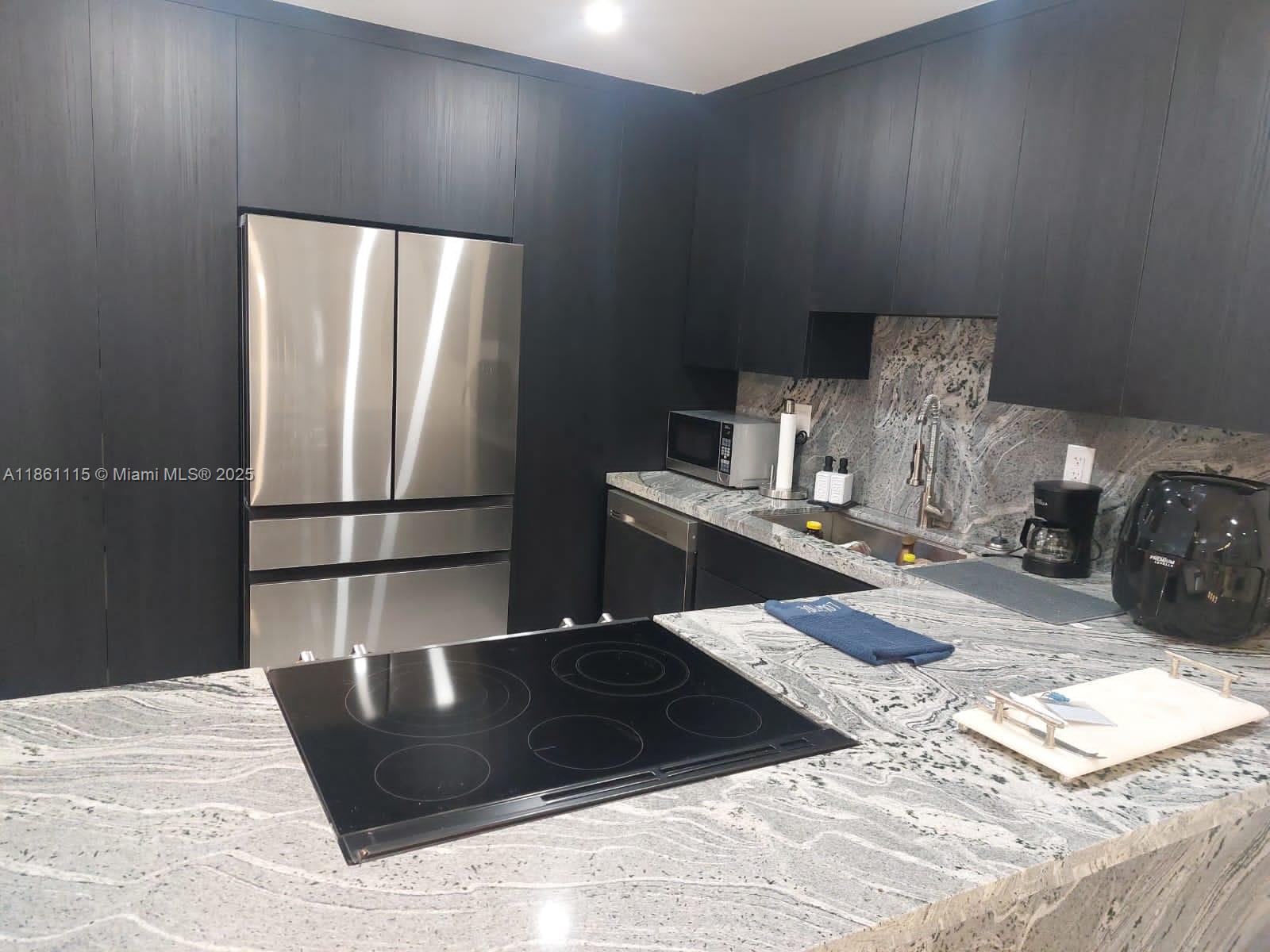 PARKER DORADO CONDO - Residential