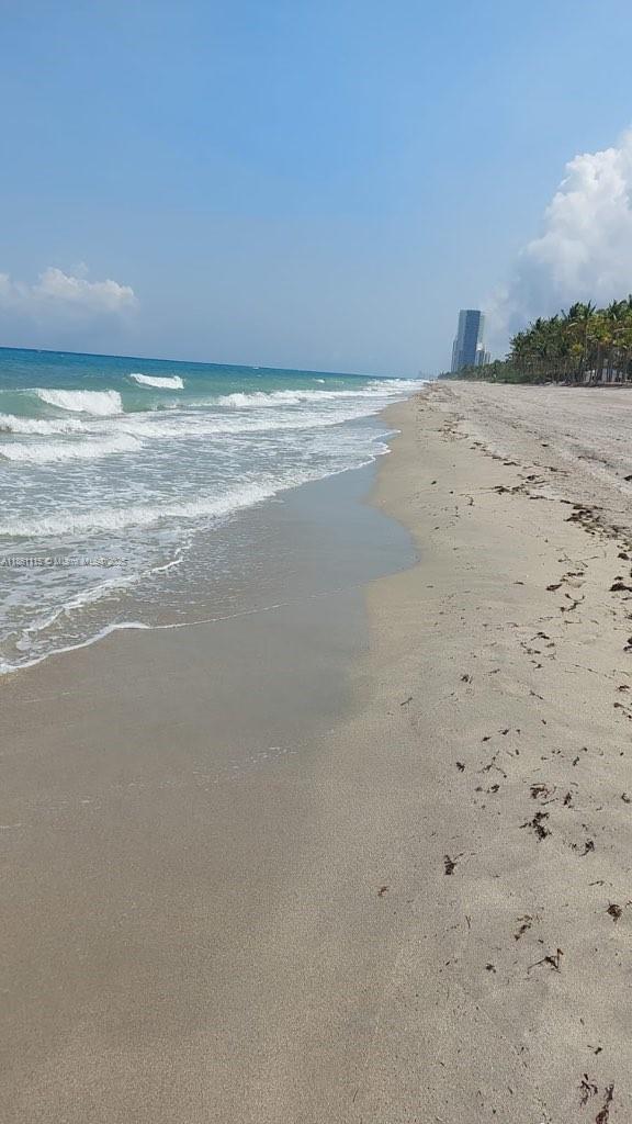 PARKER DORADO CONDO - Residential