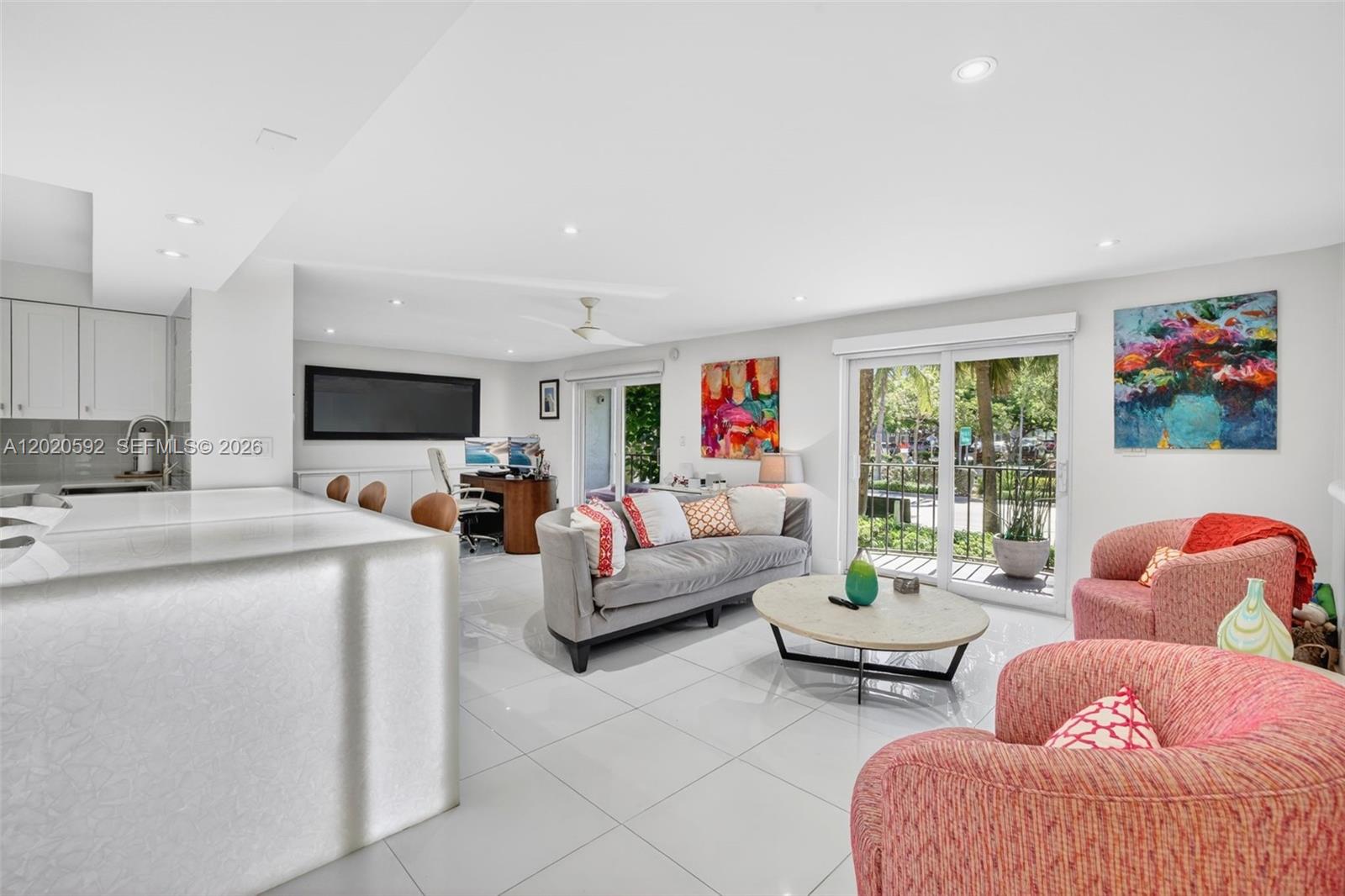 TOP OF THE MILE SOUTH CON - Residential