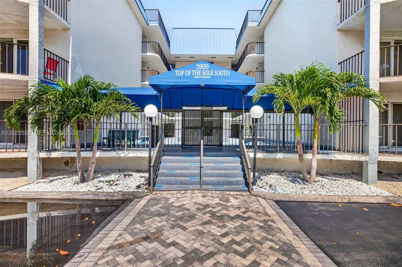 TOP OF THE MILE SOUTH CON - Residential