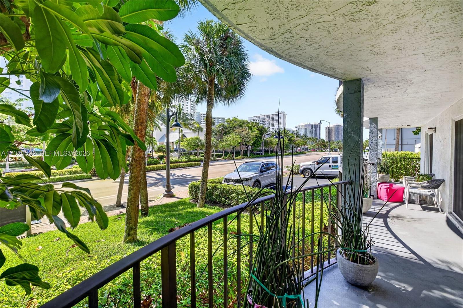 TOP OF THE MILE SOUTH CON - Residential