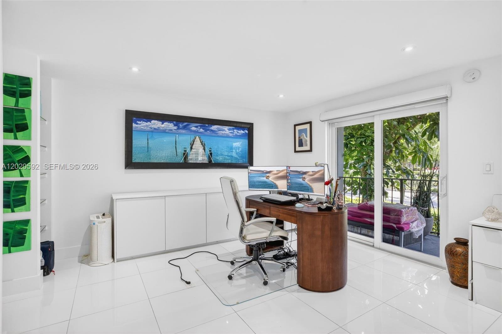 TOP OF THE MILE SOUTH CON - Residential