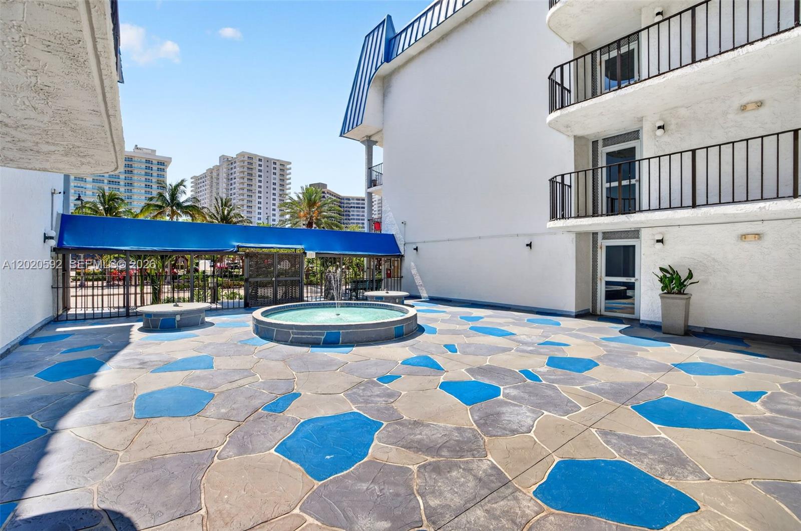TOP OF THE MILE SOUTH CON - Residential