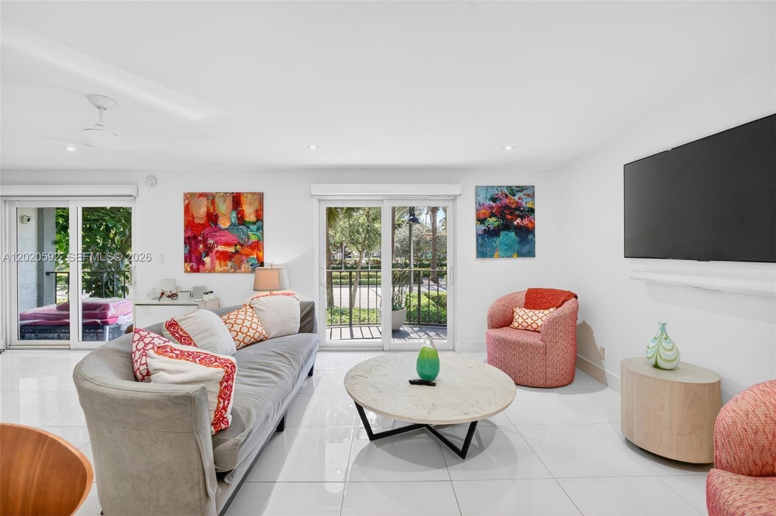 TOP OF THE MILE SOUTH CON - Residential