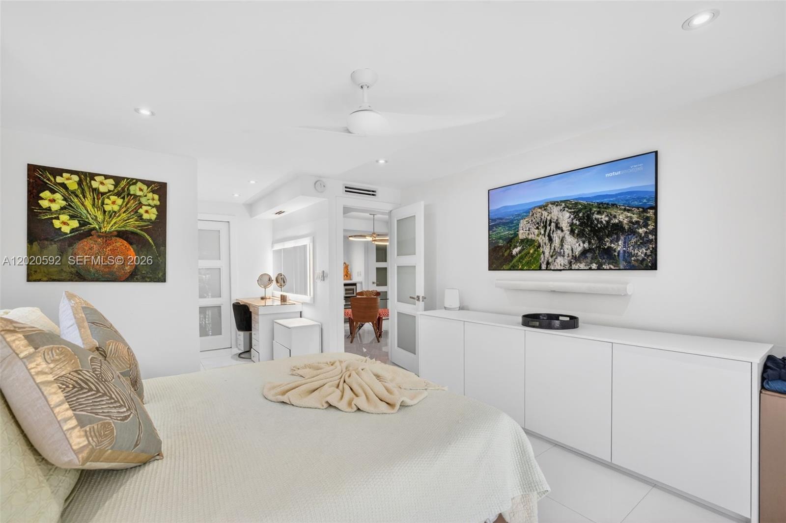 TOP OF THE MILE SOUTH CON - Residential