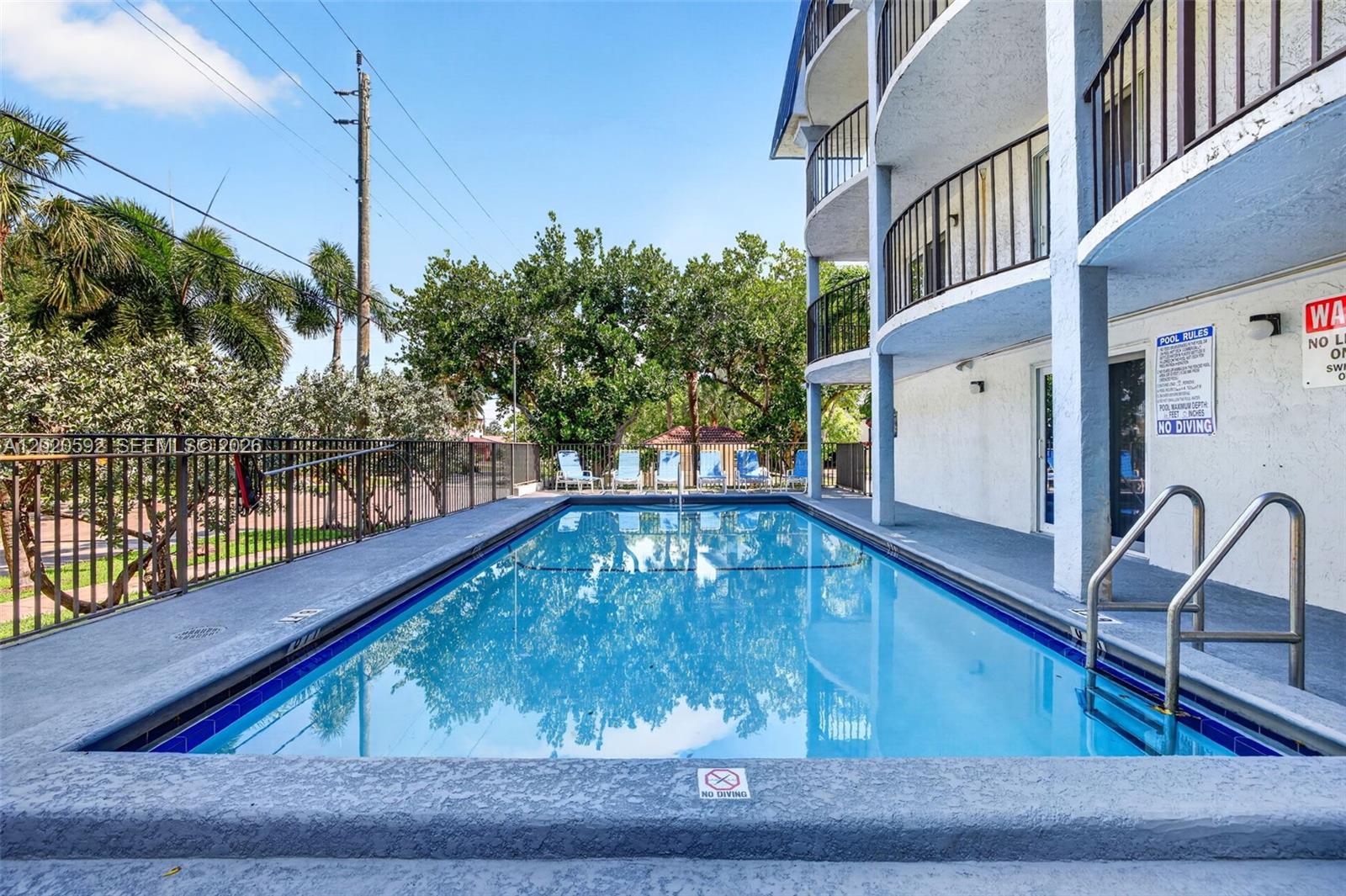 TOP OF THE MILE SOUTH CON - Residential