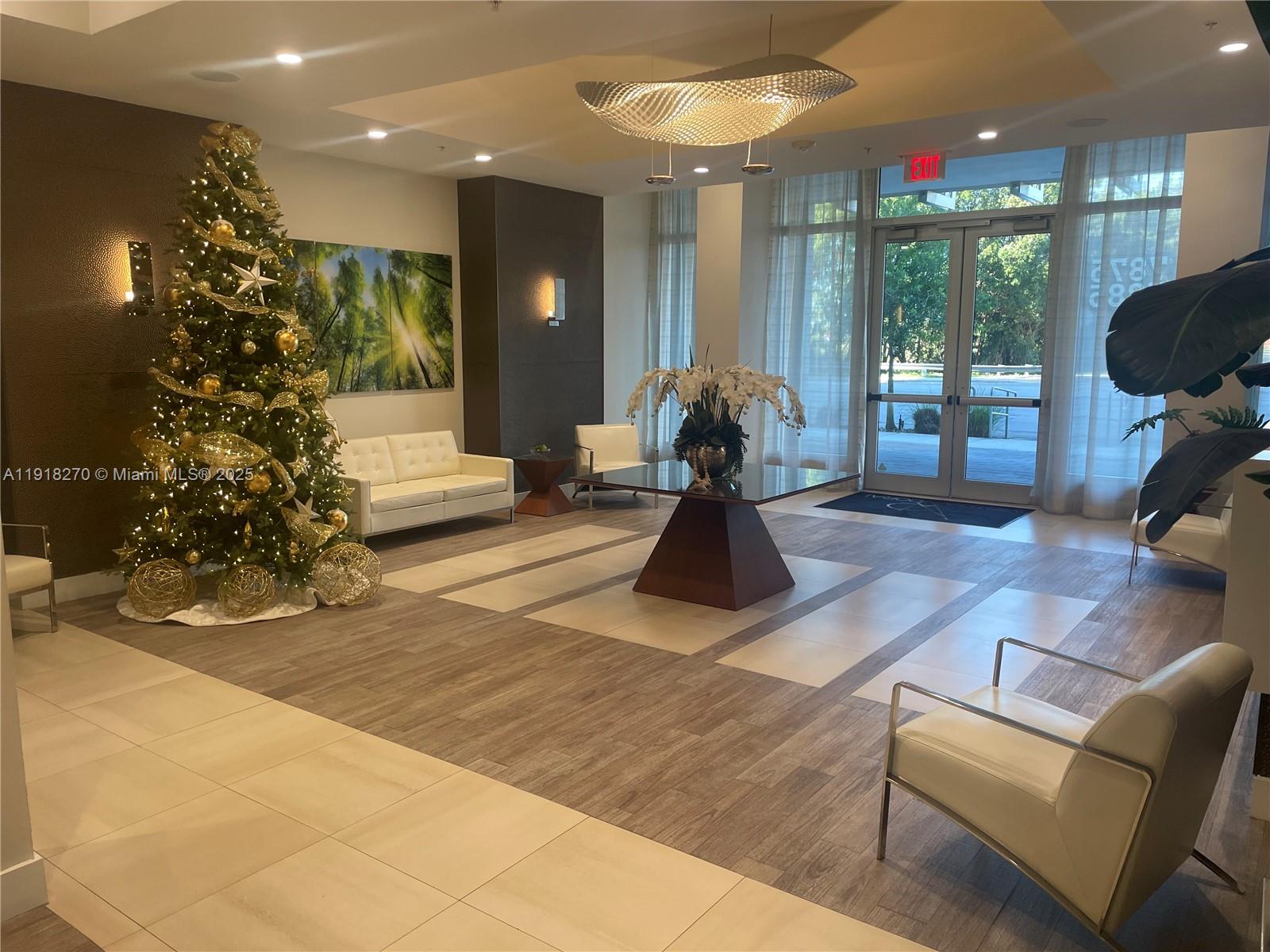 MIDTOWN DORAL CONDO 4 - Residential