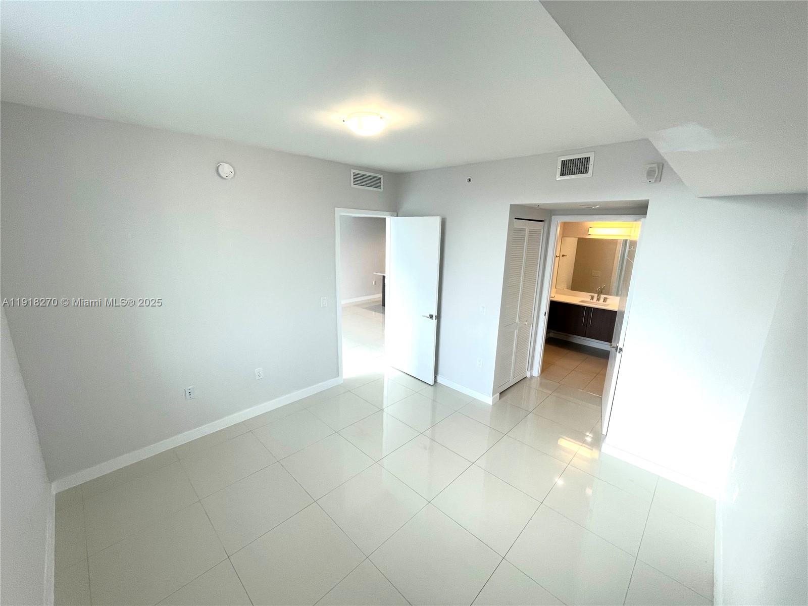 MIDTOWN DORAL CONDO 4 - Residential