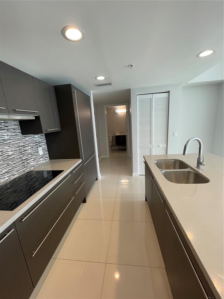 MIDTOWN DORAL CONDO 4 - Residential