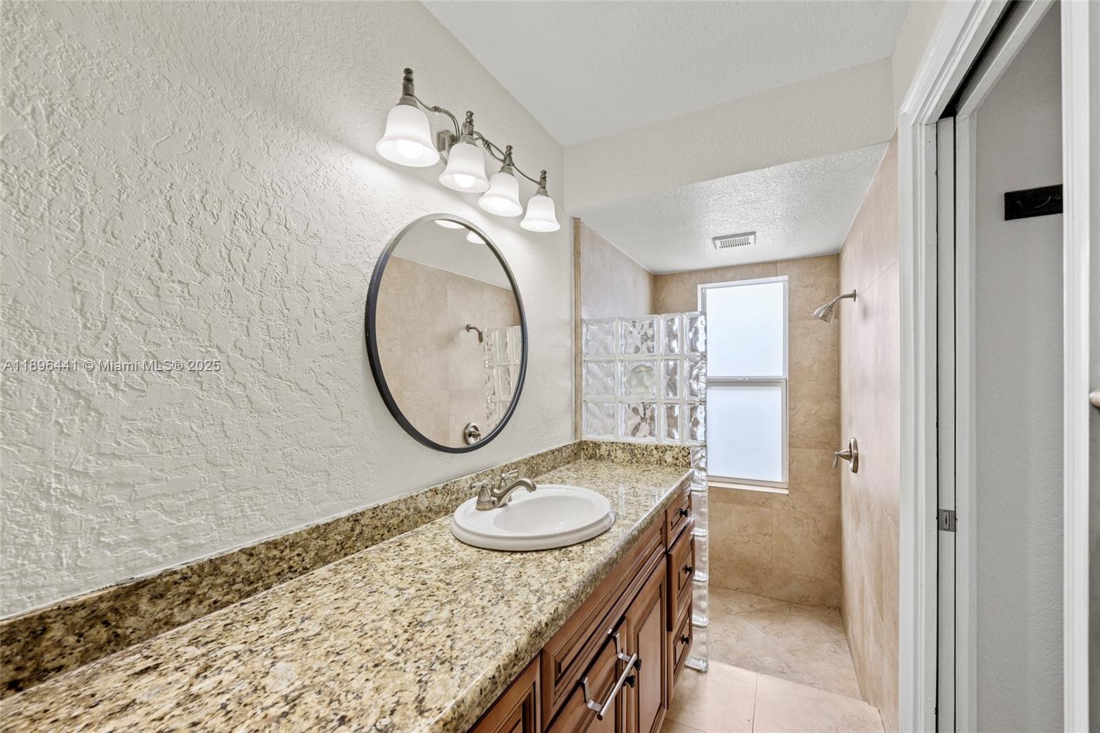 PLANTATION HILLS 1 SEC - Residential