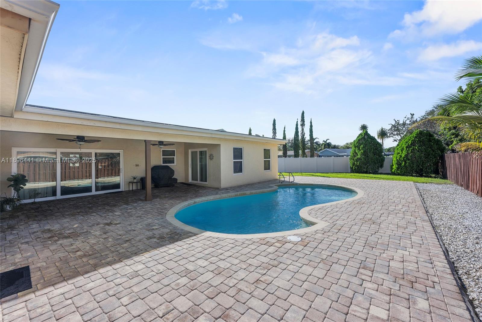 PLANTATION HILLS 1 SEC - Residential