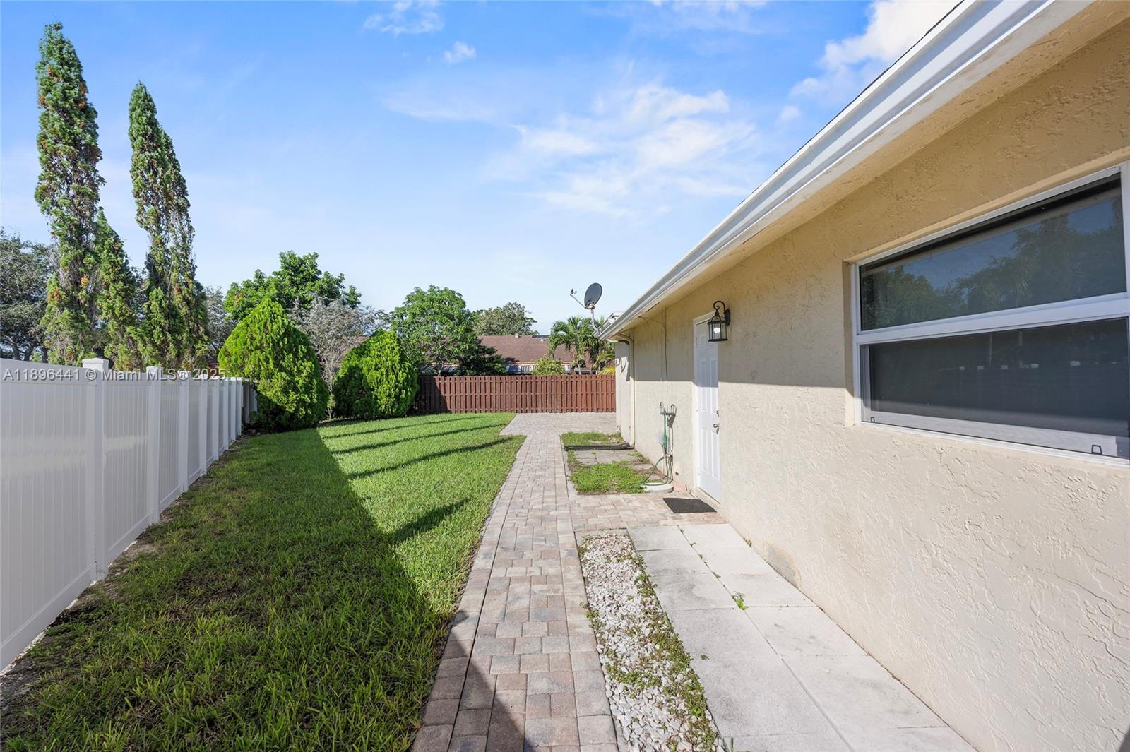 PLANTATION HILLS 1 SEC - Residential