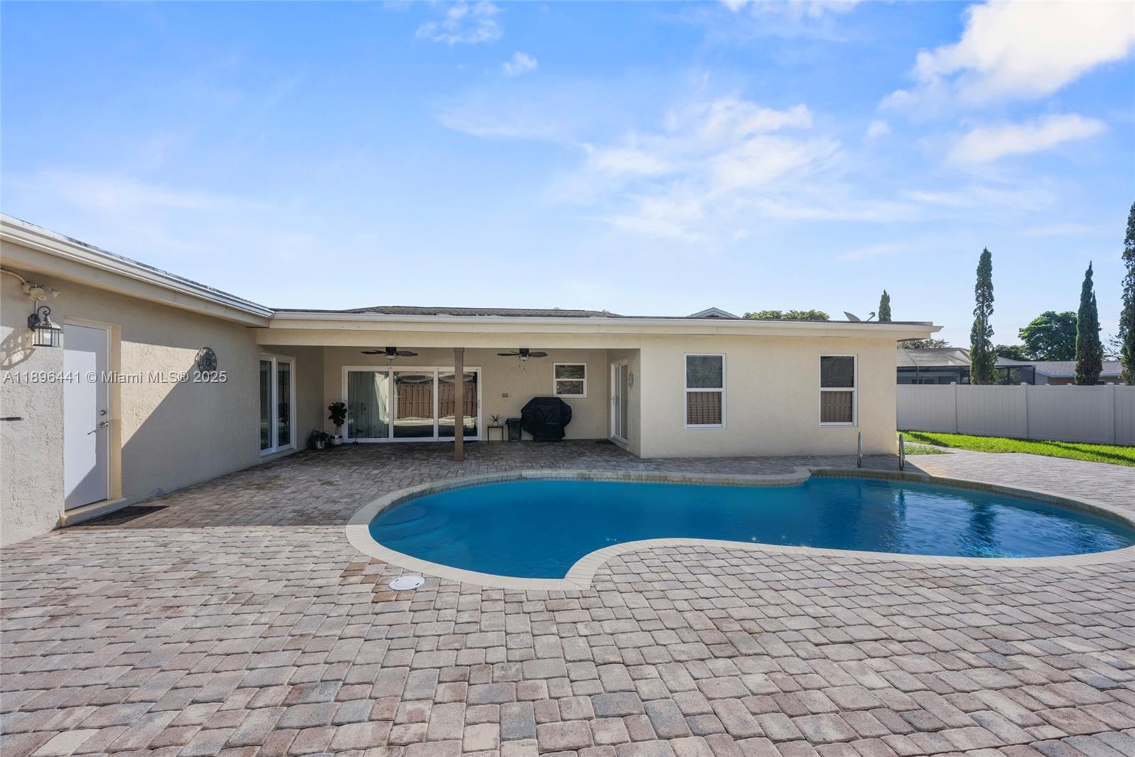 PLANTATION HILLS 1 SEC - Residential