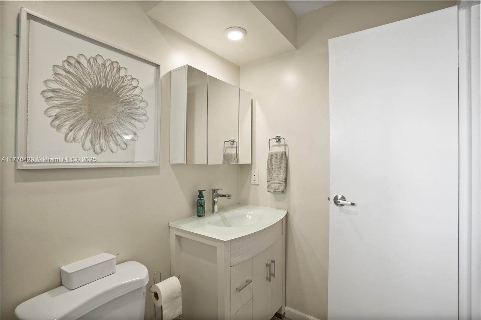 PLANTATION PINES CONDO - Residential