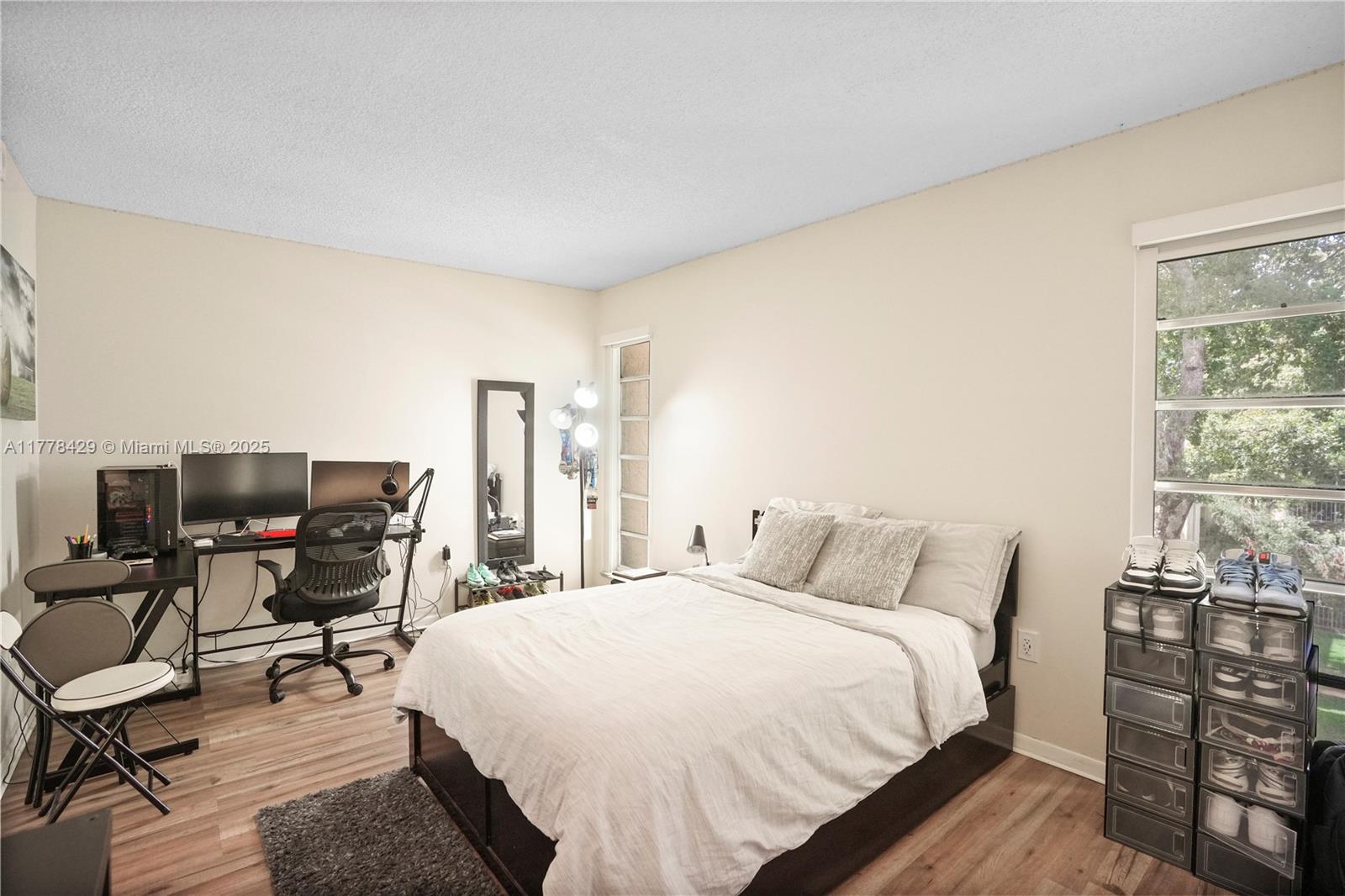 PLANTATION PINES CONDO - Residential