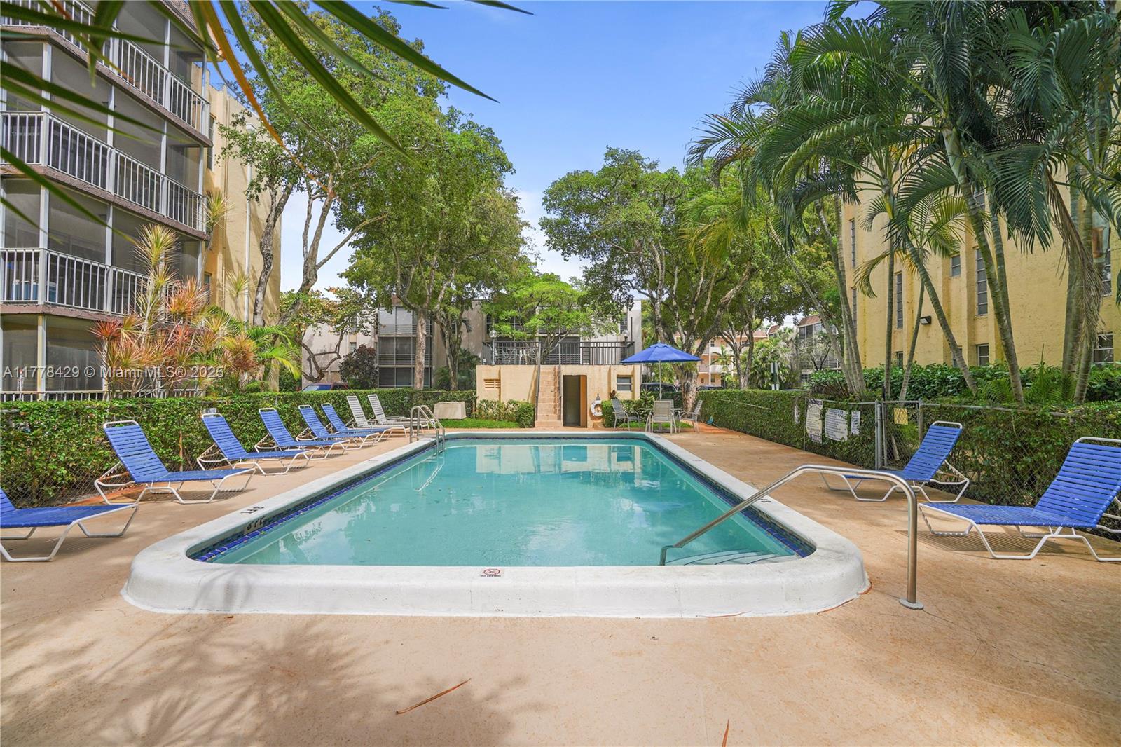 PLANTATION PINES CONDO - Residential