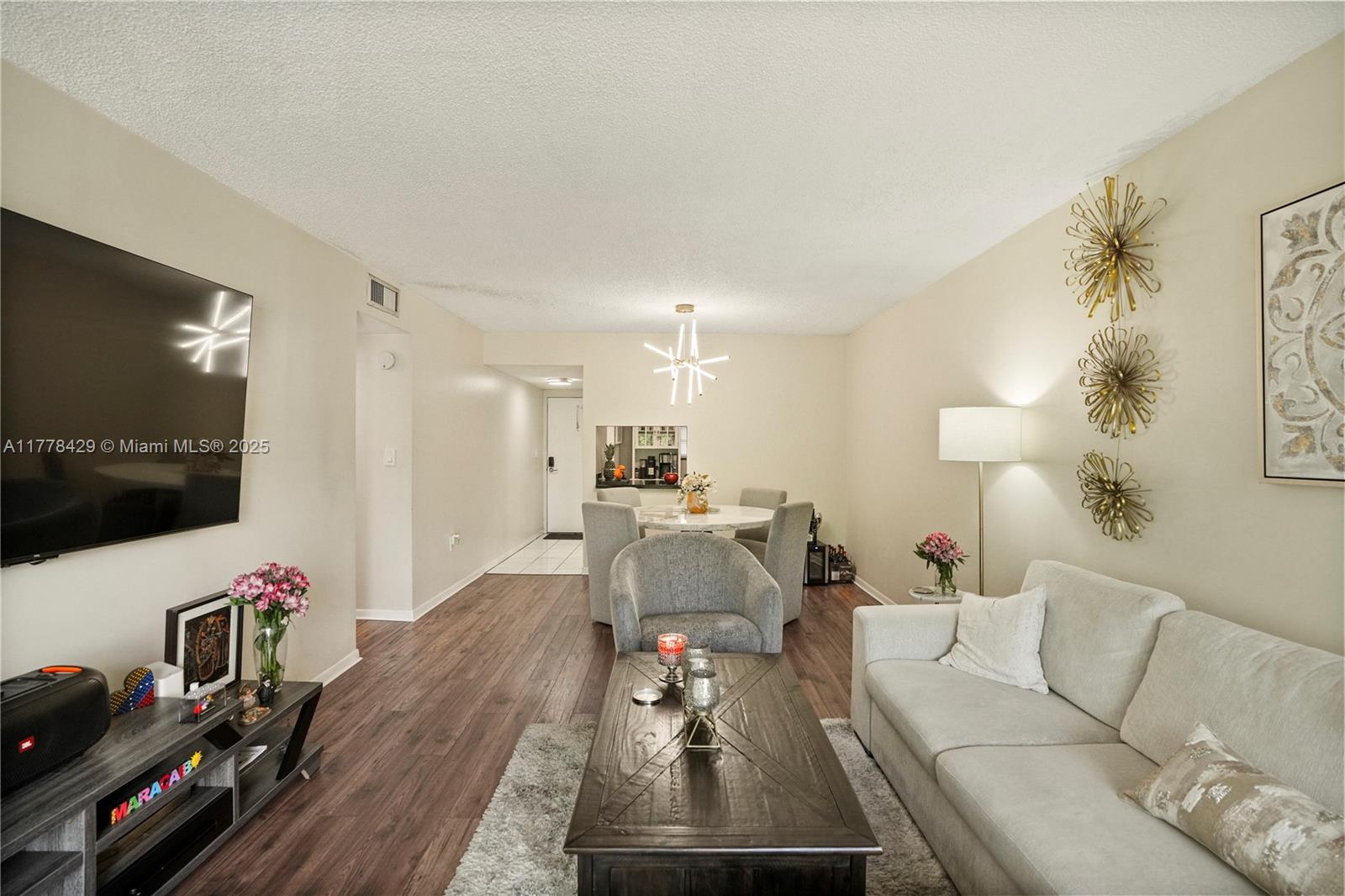 PLANTATION PINES CONDO - Residential