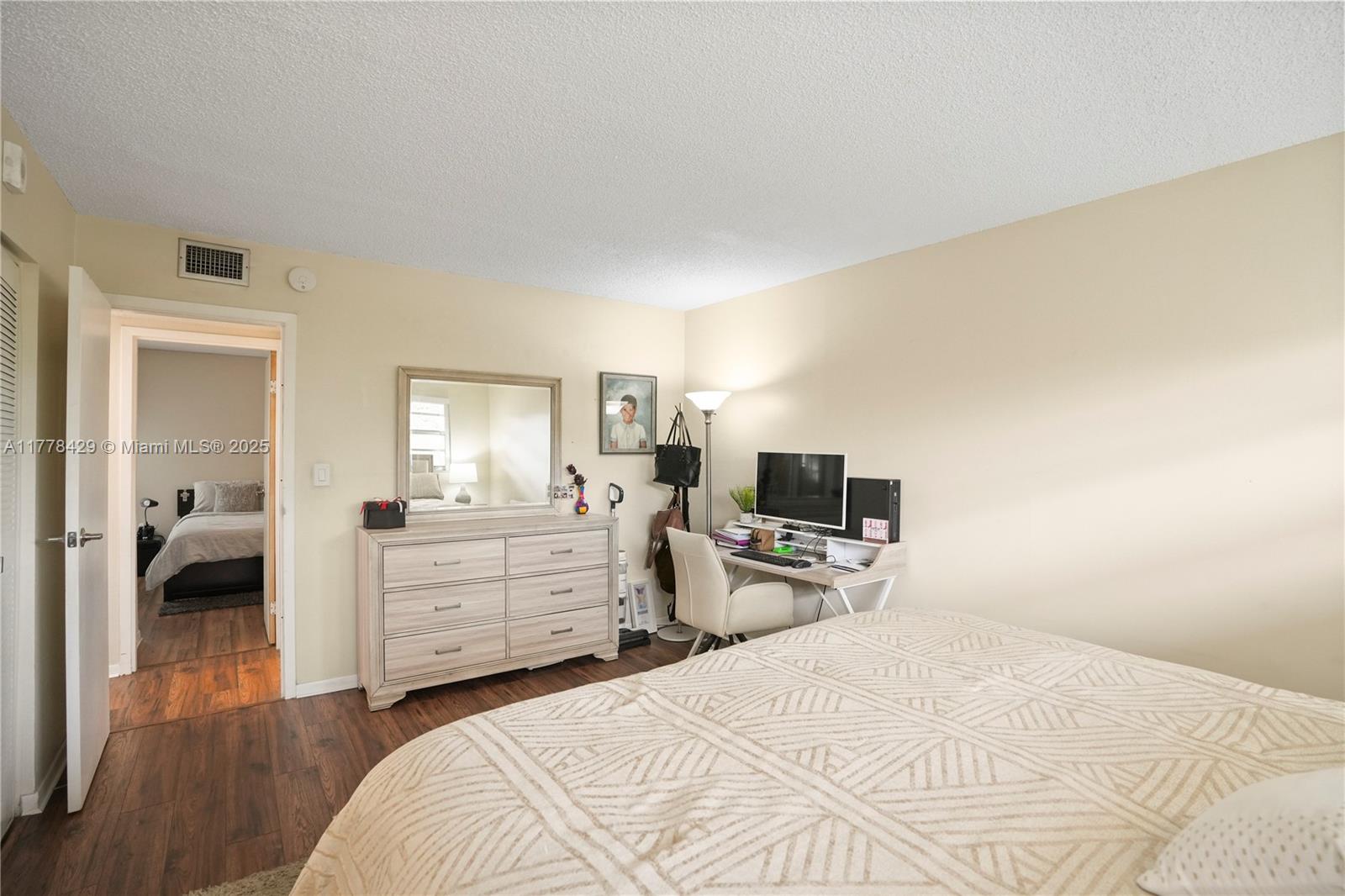 PLANTATION PINES CONDO - Residential